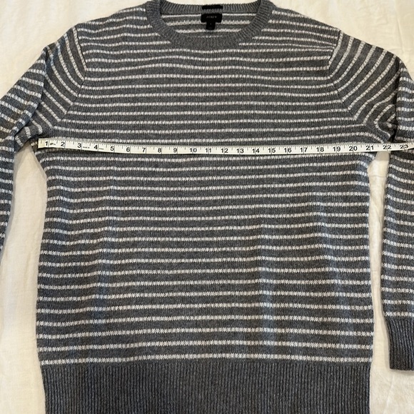 J Crew Merino Wool Sweater - Picture 3 of 4